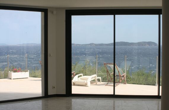 高品質な遮熱フィルムは省エネ・節電・暑さ対策に繋がります | 広島で窓ガラスフィルムを丁寧に施工・株式会社縁