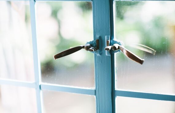 家も人体にも日焼けは大敵！紫外線対策でお住まいを守ろう！福岡で窓ガラスフィルムを丁寧に施工・株式会社縁