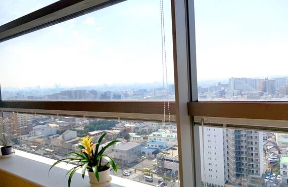 暑さ・寒さ対策は窓がカギ！福岡で窓ガラスフィルムを丁寧に施工・株式会社縁