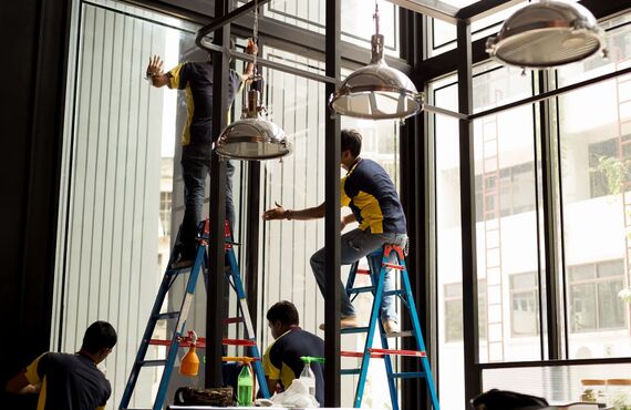 職人直通だから、お安く安心の施工を実現‼広島で窓ガラスフィルムを丁寧に施工・株式会社縁